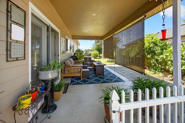 2918 Brookdale Drive, Central Point, OR 97502