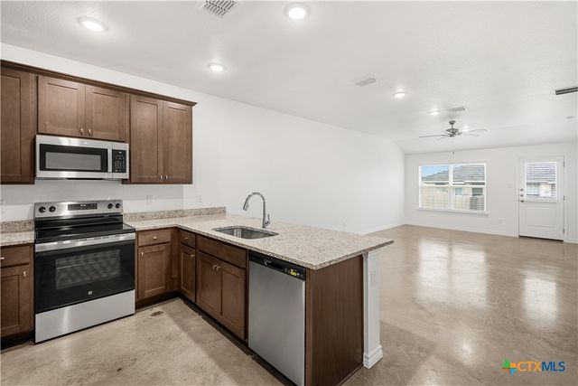 1226 Concord Drive B, Copperas Cove, TX 76522