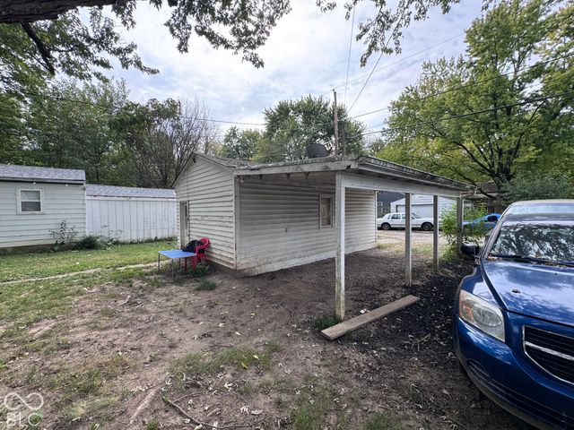 1844 N Linwood Avenue, Indianapolis, IN 46218