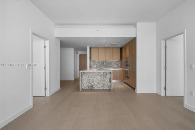 500 Alton rd 3704, Miami Beach, FL 33139