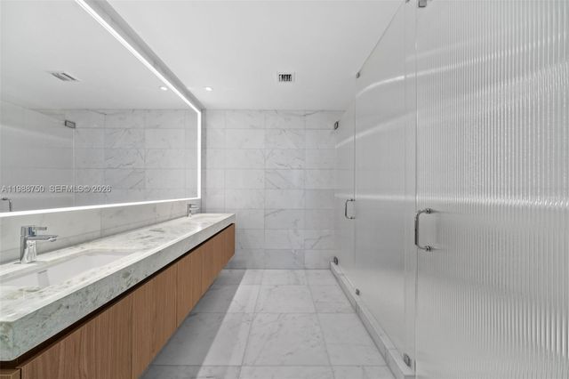 500 Alton rd 3704, Miami Beach, FL 33139