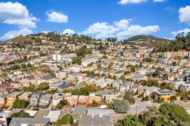 8 San Lorenzo Way, San Francisco, CA 94127