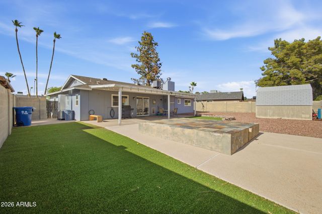 2329 E CONCORDA Drive, Tempe, AZ 85282