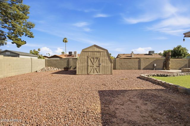 2329 E CONCORDA Drive, Tempe, AZ 85282