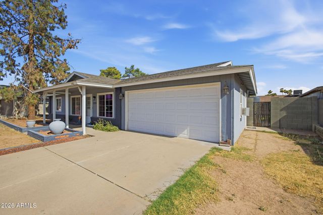2329 E CONCORDA Drive, Tempe, AZ 85282