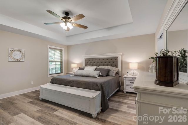 1203 Summerhill Street SW, Lenoir, NC 28645