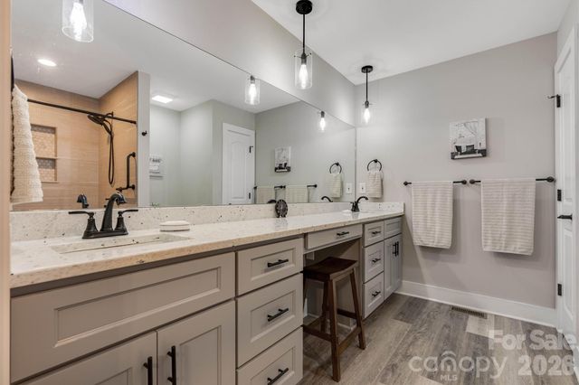 1203 Summerhill Street SW, Lenoir, NC 28645