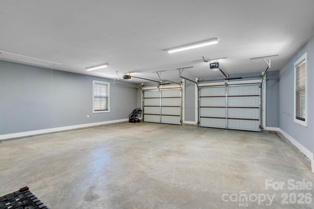 1203 Summerhill Street SW, Lenoir, NC 28645