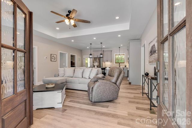 1203 Summerhill Street SW, Lenoir, NC 28645