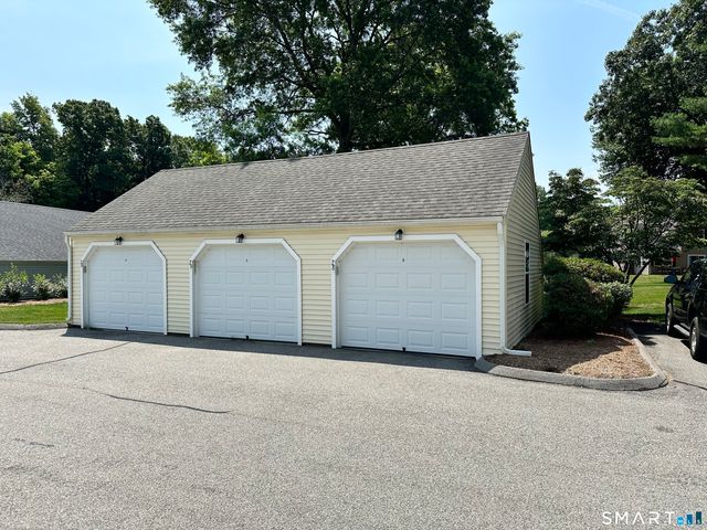 29 Wilshire Road 29, Madison, CT 06443