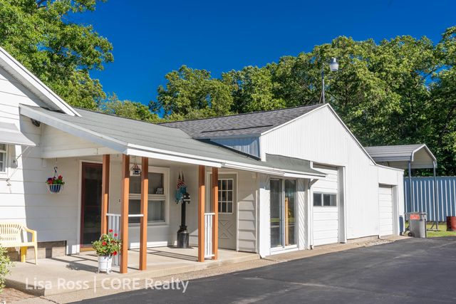 7601 E Apple Avenue Commercial, Egelston Twp, MI 49442