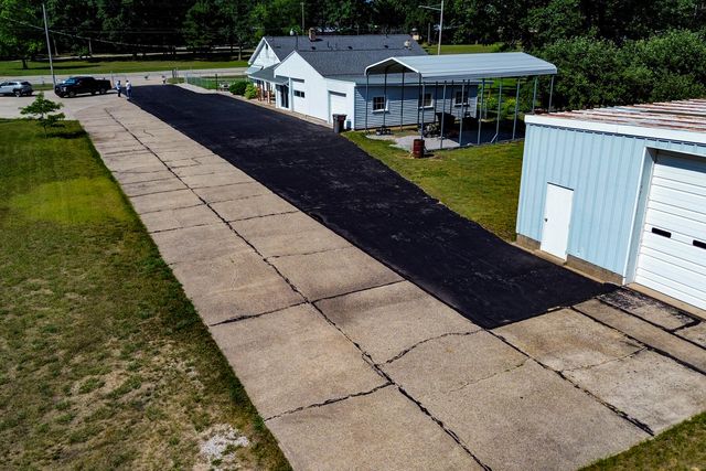7601 E Apple Avenue Commercial, Egelston Twp, MI 49442