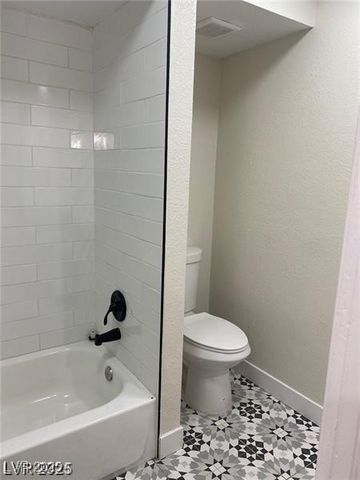 4488 Los Reyes Court, Las Vegas, NV 89121