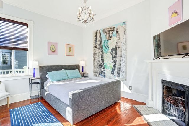 1815 Barnard Street, Savannah, GA 31401