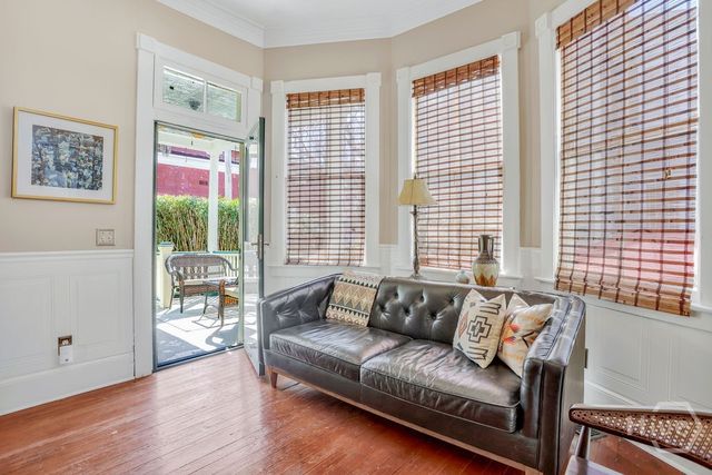 1815 Barnard Street, Savannah, GA 31401