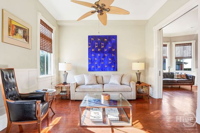 1815 Barnard Street, Savannah, GA 31401