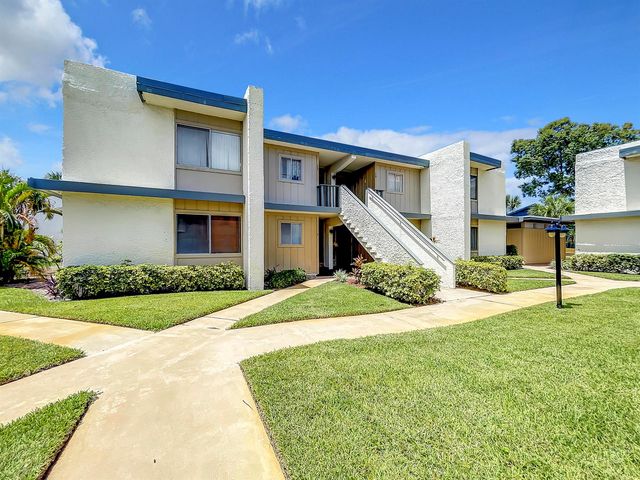 1551 NE 13th Terrace A16, Jensen Beach, FL 34957