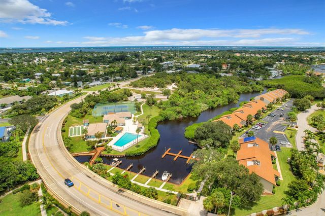 1551 NE 13th Terrace A16, Jensen Beach, FL 34957