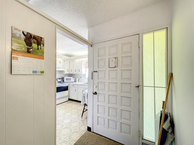 1551 NE 13th Terrace A16, Jensen Beach, FL 34957