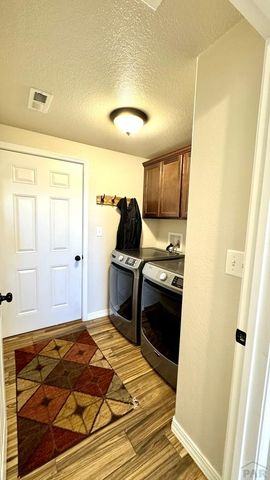 921 Plumcrest Dr, Pueblo, CO 81005