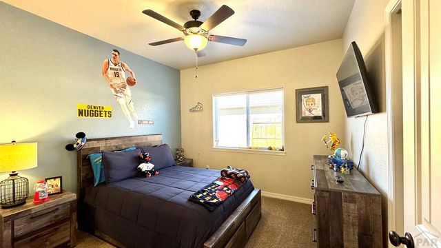 921 Plumcrest Dr, Pueblo, CO 81005