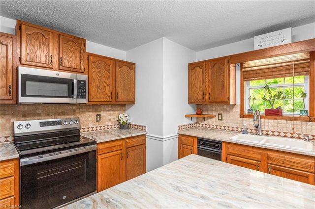 209 Millstone Drive, Lexington, NC 27292