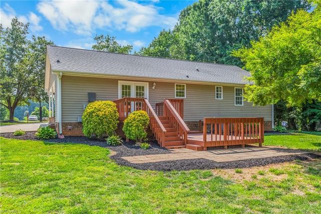 209 Millstone Drive, Lexington, NC 27292
