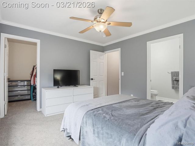 20766 Sleepy Hollow Drive, Macomb, MI 48044