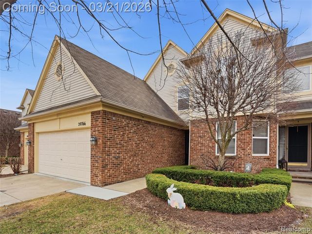 20766 Sleepy Hollow Drive, Macomb, MI 48044