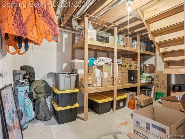 20766 Sleepy Hollow Drive, Macomb, MI 48044