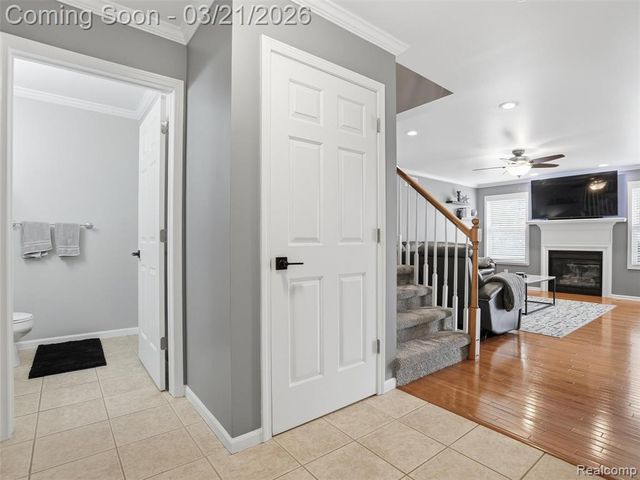 20766 Sleepy Hollow Drive, Macomb, MI 48044