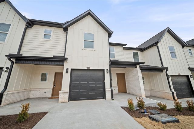 1703 Cuppett Circle, Pea Ridge, AR 72751