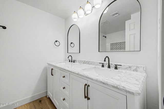 1821 W VILLA RITA Drive, Phoenix, AZ 85023