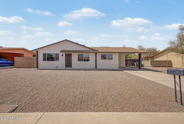 1821 W VILLA RITA Drive, Phoenix, AZ 85023