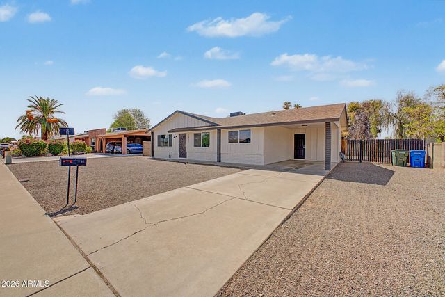 1821 W VILLA RITA Drive, Phoenix, AZ 85023