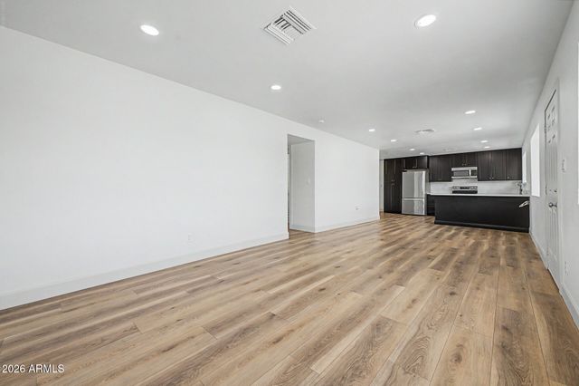 1821 W VILLA RITA Drive, Phoenix, AZ 85023