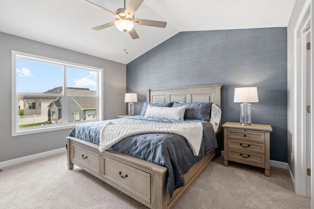 612 Grouse Way, New Richmond, WI 54017