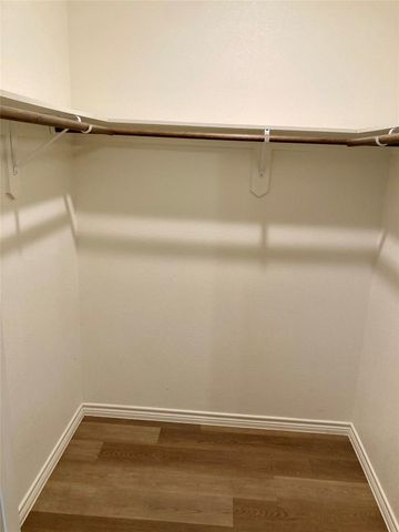 4505 P, Galveston, TX 77551