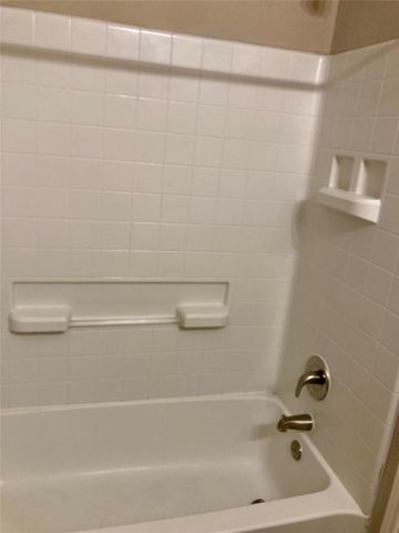 4505 P, Galveston, TX 77551