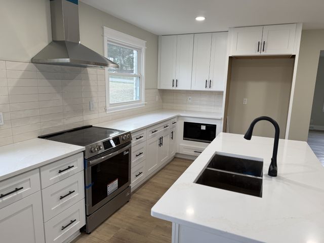 5136 Hilson Rd, Nashville, TN 37211