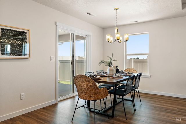 10087 Longtail Drive, Nampa, ID 83687