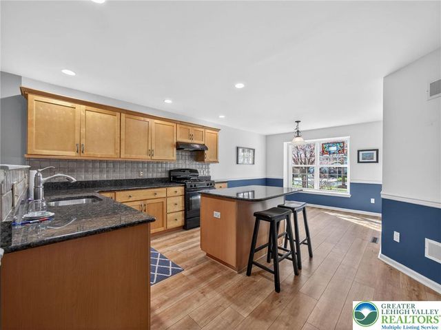 1631 Brown Street, South Whitehall Twp, PA 18104