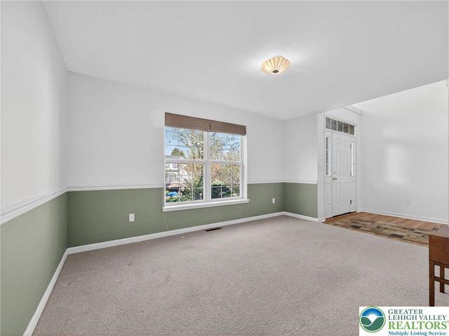 1631 Brown Street, South Whitehall Twp, PA 18104