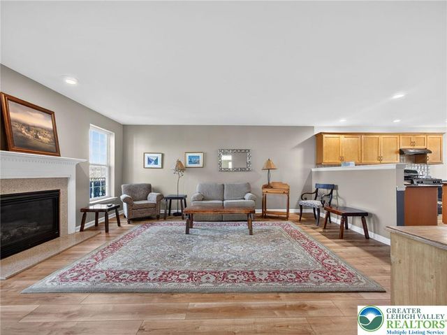 1631 Brown Street, South Whitehall Twp, PA 18104