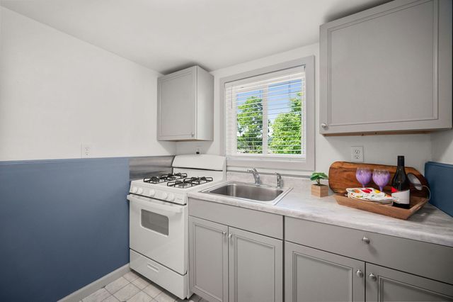 1628 2nd AVENUE, Beaver, PA 15027