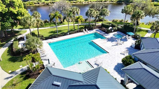 6538 Chestnut CIR, Naples, FL 34109