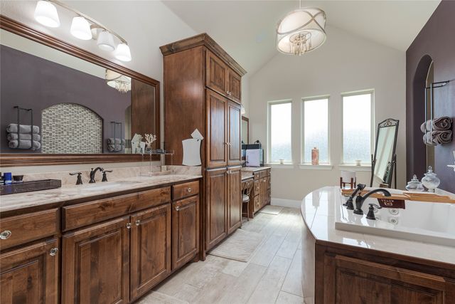 835 Bentwater Drive, Lucas, TX 75002