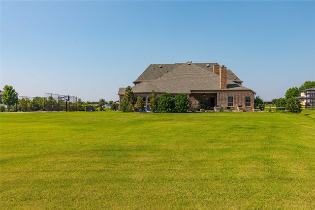 835 Bentwater Drive, Lucas, TX 75002