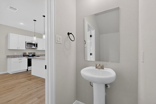 3327 Eastland Street, Fort Worth, TX 76119