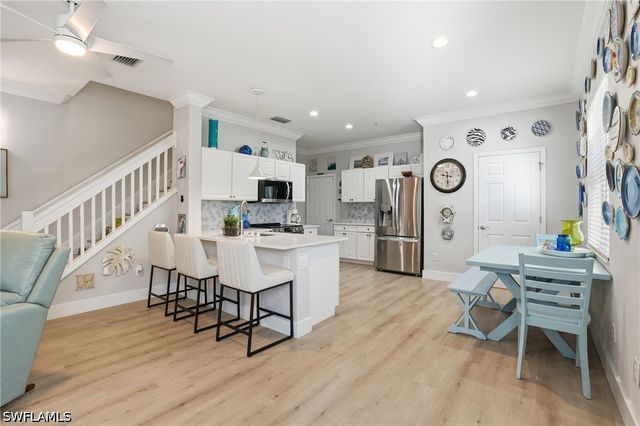 15671 Marcello CIR 124, Naples, FL 34110